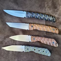 Couteaux à lame fixe